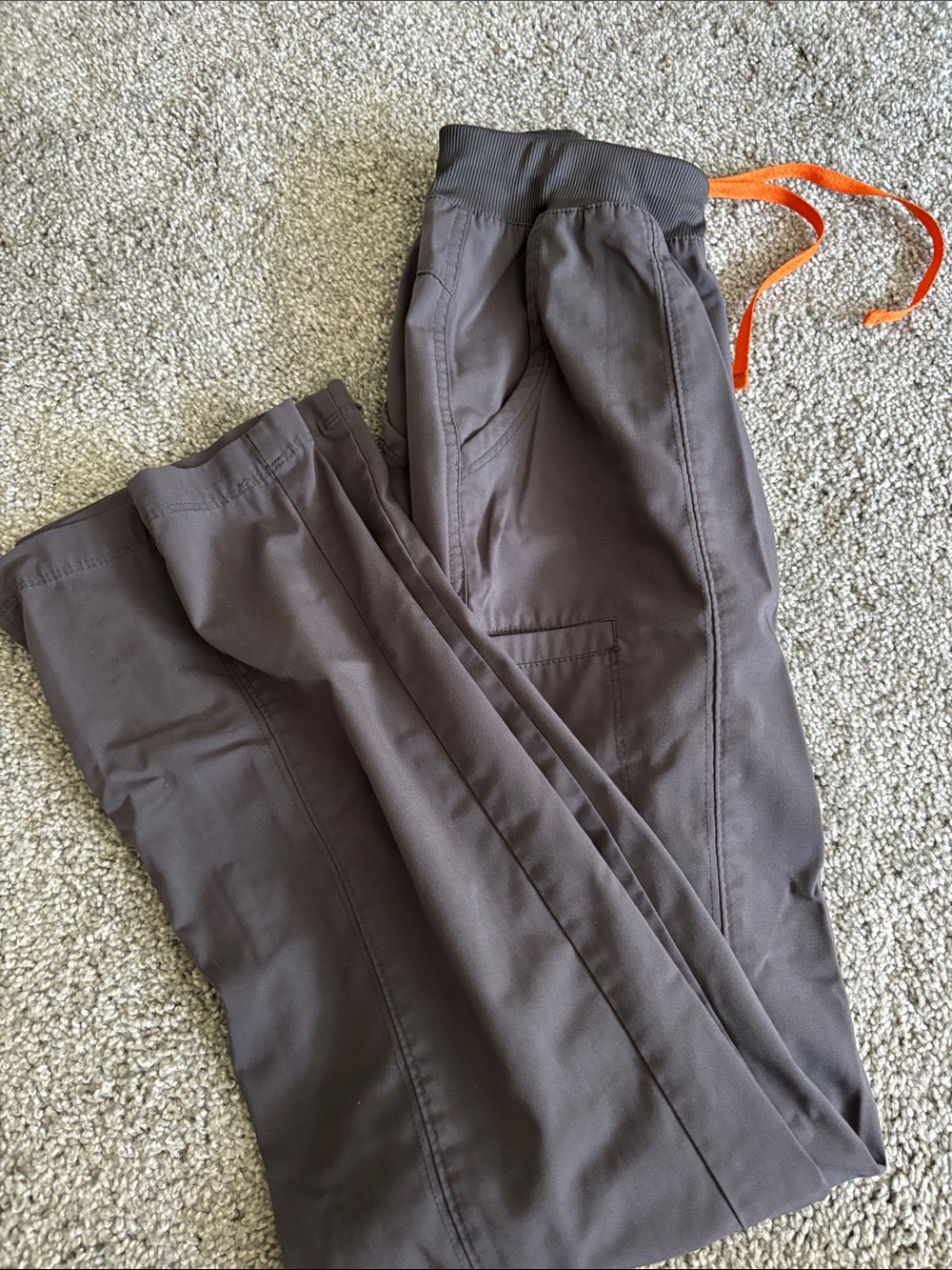 Women’s scrub bottoms